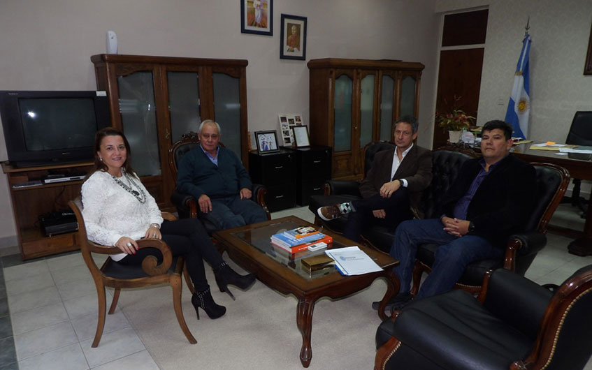 En este momento estás viendo Reunión de representantes nacionales y provinciales de Sadop con la Ministra de Educación