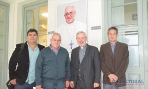 Lee más sobre el artículo Entrevista con Monseñor Andrés Stanovnik